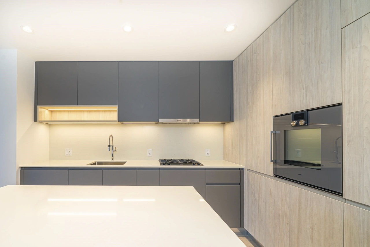 6200 Minoru Boulevard #406 - Photo 4 of 23