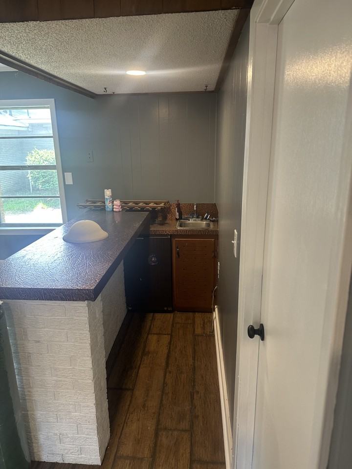 221 Belaire Drive #NA - Photo 5 of 17