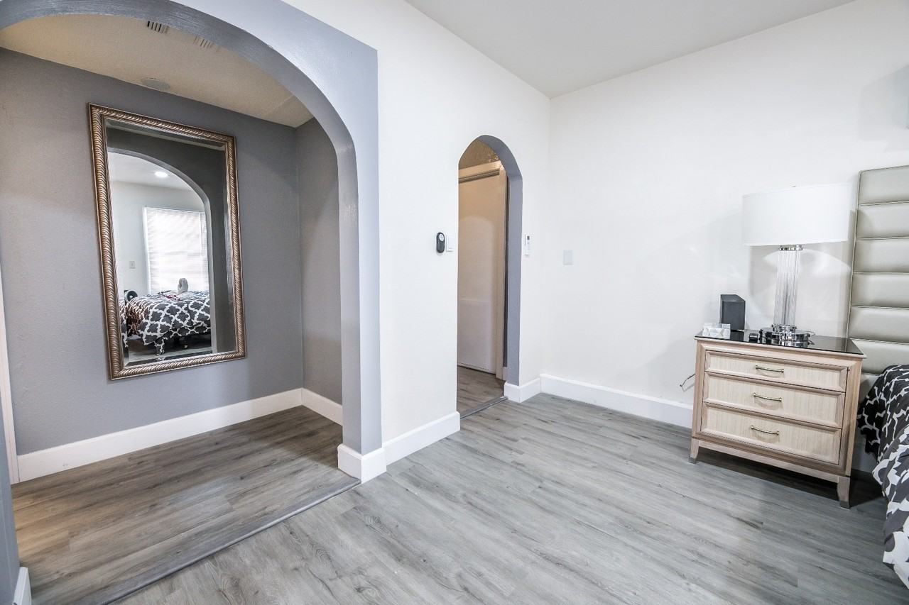 237 Falcon Lane #2 - Photo 3 of 17