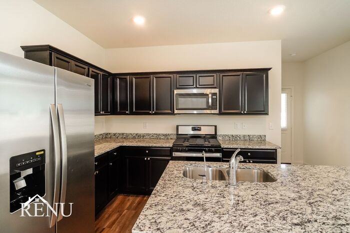 5026 Firefly Hls - Photo 5 of 24