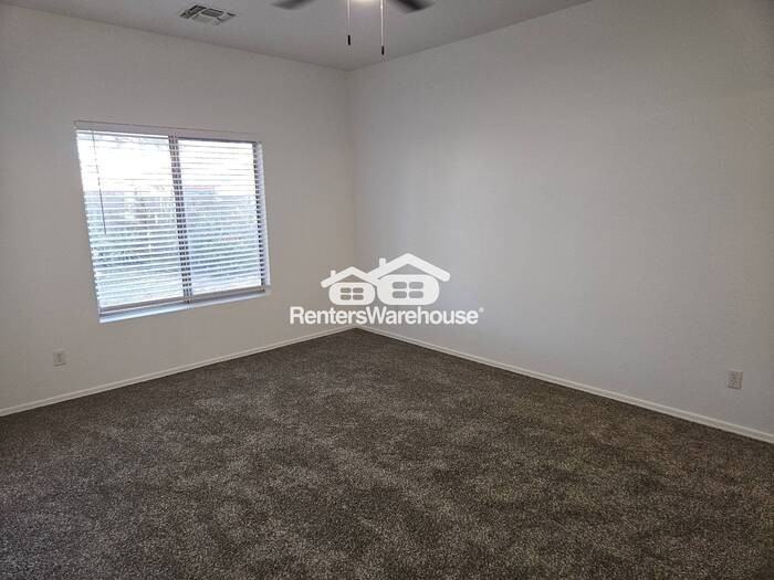 700 E Horizon Heights Dr - Photo 7 of 12