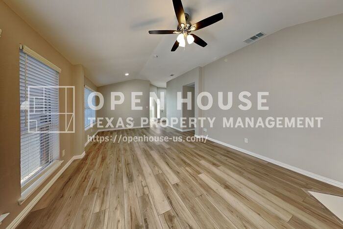 4213 Iris Ave - Photo 6 of 20