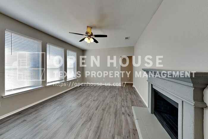 8657 Arcadia Park Drive - Photo 6 of 21