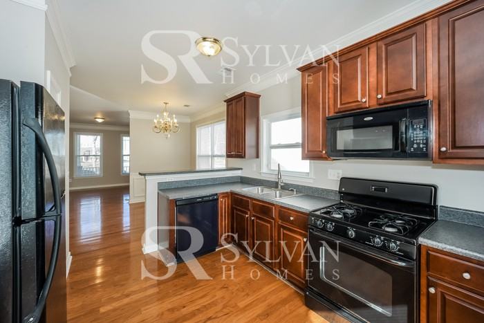 7840 The Lakes Point - Photo 7 of 16