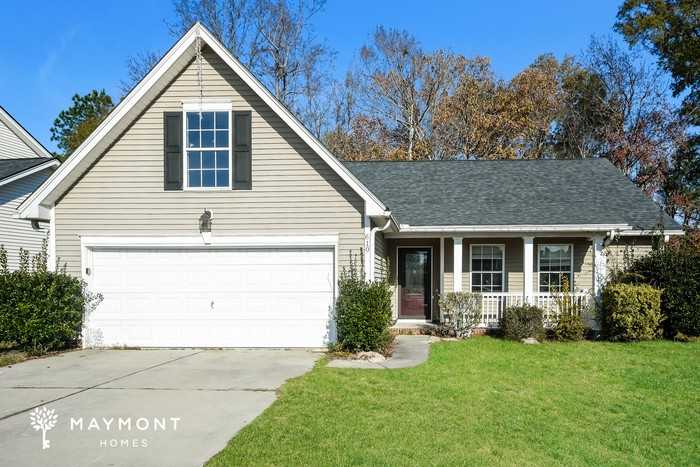 610 Saint Ives Ln - Photo 2 of 3