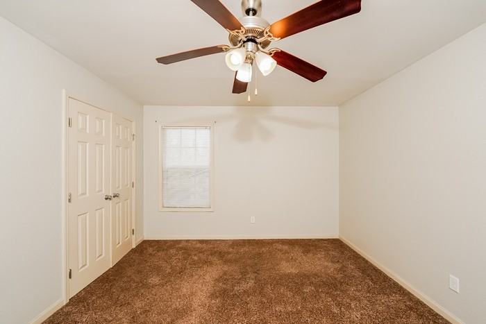 5863 Brenda Dr - Photo 7 of 13