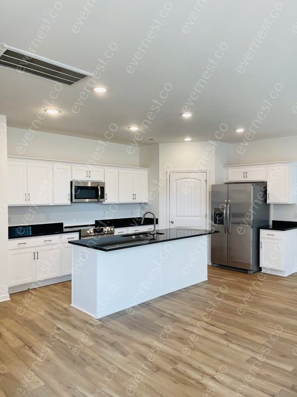 2656 Lakevilla Dr #14 - Photo 2 of 22