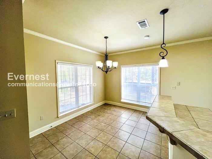 806 Meadows Way Cv - Photo 5 of 26