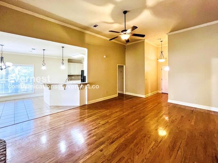 806 Meadows Way Cv - Photo 6 of 26