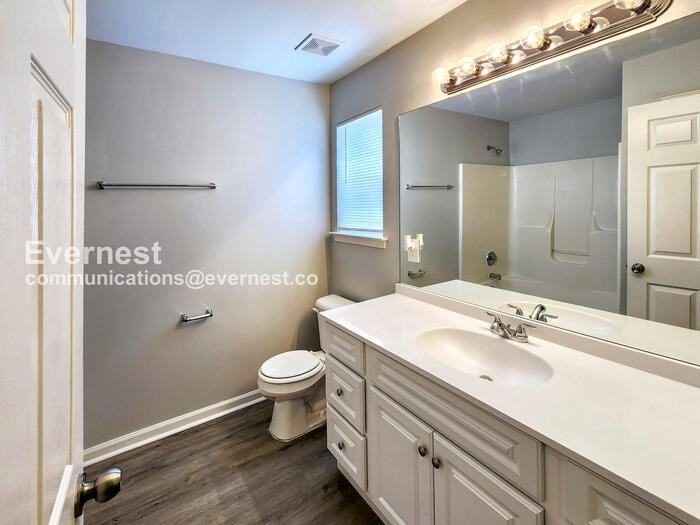 2175 Red Oak Cir - Photo 6 of 18