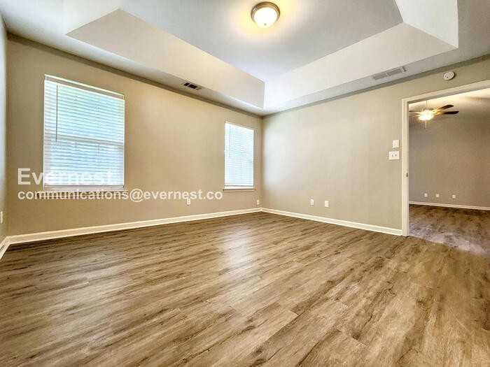 2175 Red Oak Cir - Photo 7 of 18