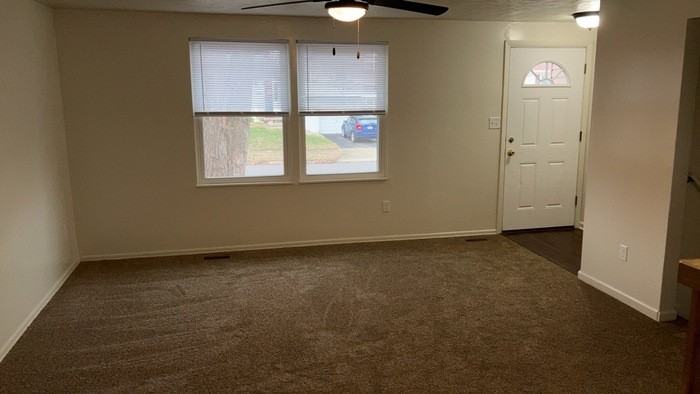 105 Woodard Drive - Photo 4 of 37