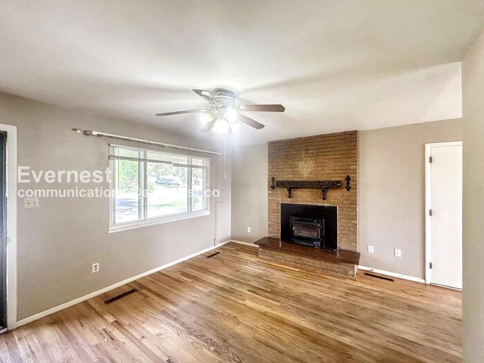 1409 Laurette Drive - Photo 6 of 24