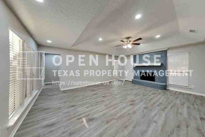 5707 Cherrywood Lane - Photo 4 of 22