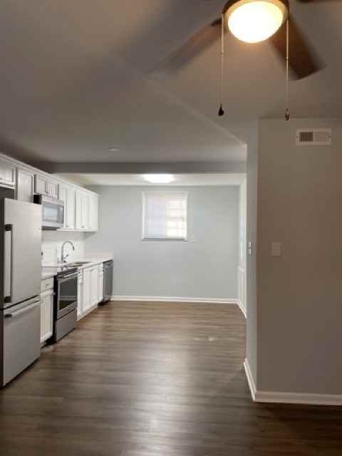 2221 North Hills Drive #2221 - Photo 2 of 13