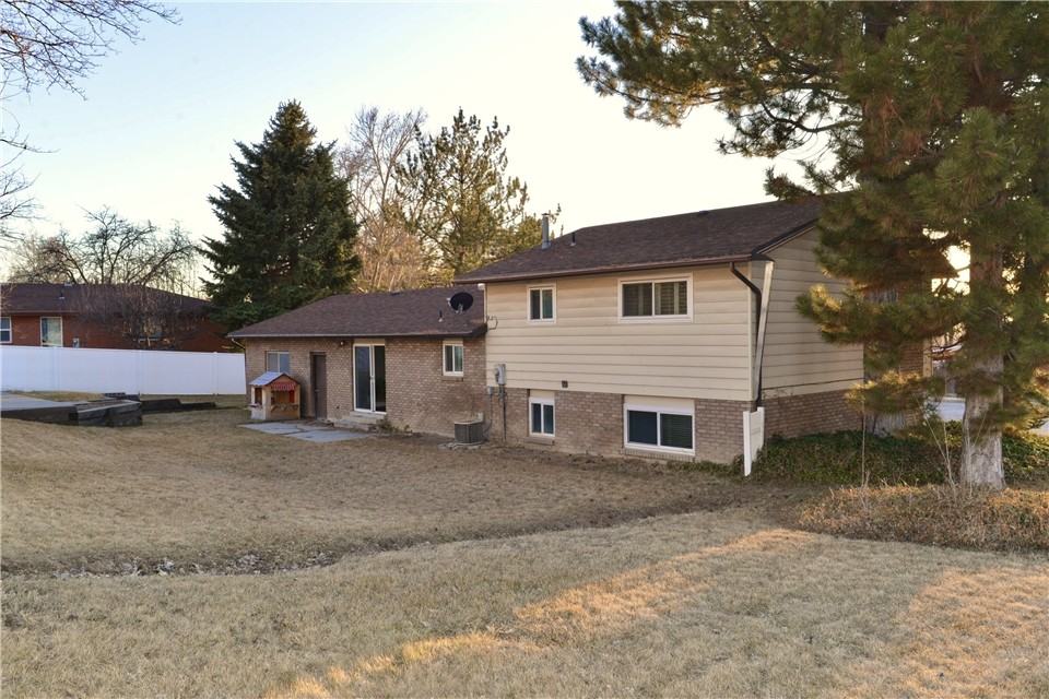 690 North 550 East - Photo 2 of 27