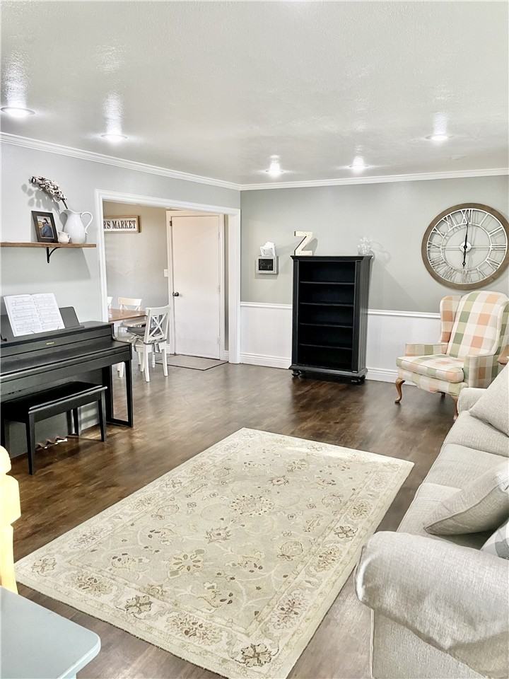 690 North 550 East - Photo 6 of 27