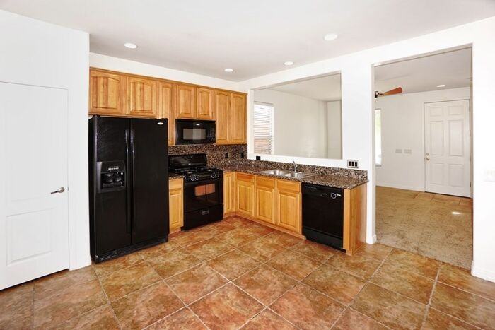 3261 N Surging Waters Pl - Photo 5 of 12