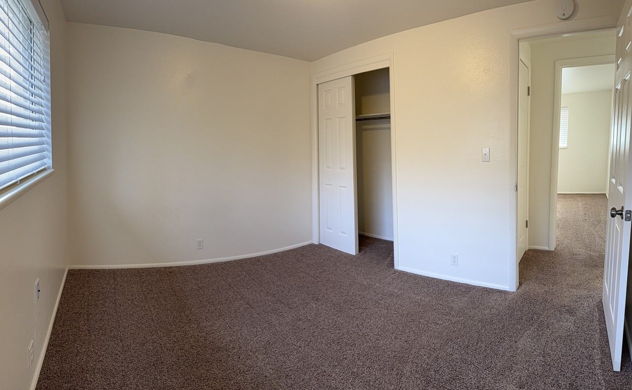 595 Boulevard - Photo 5 of 6