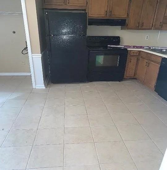 1888 Patterson Circle - Photo 3 of 5