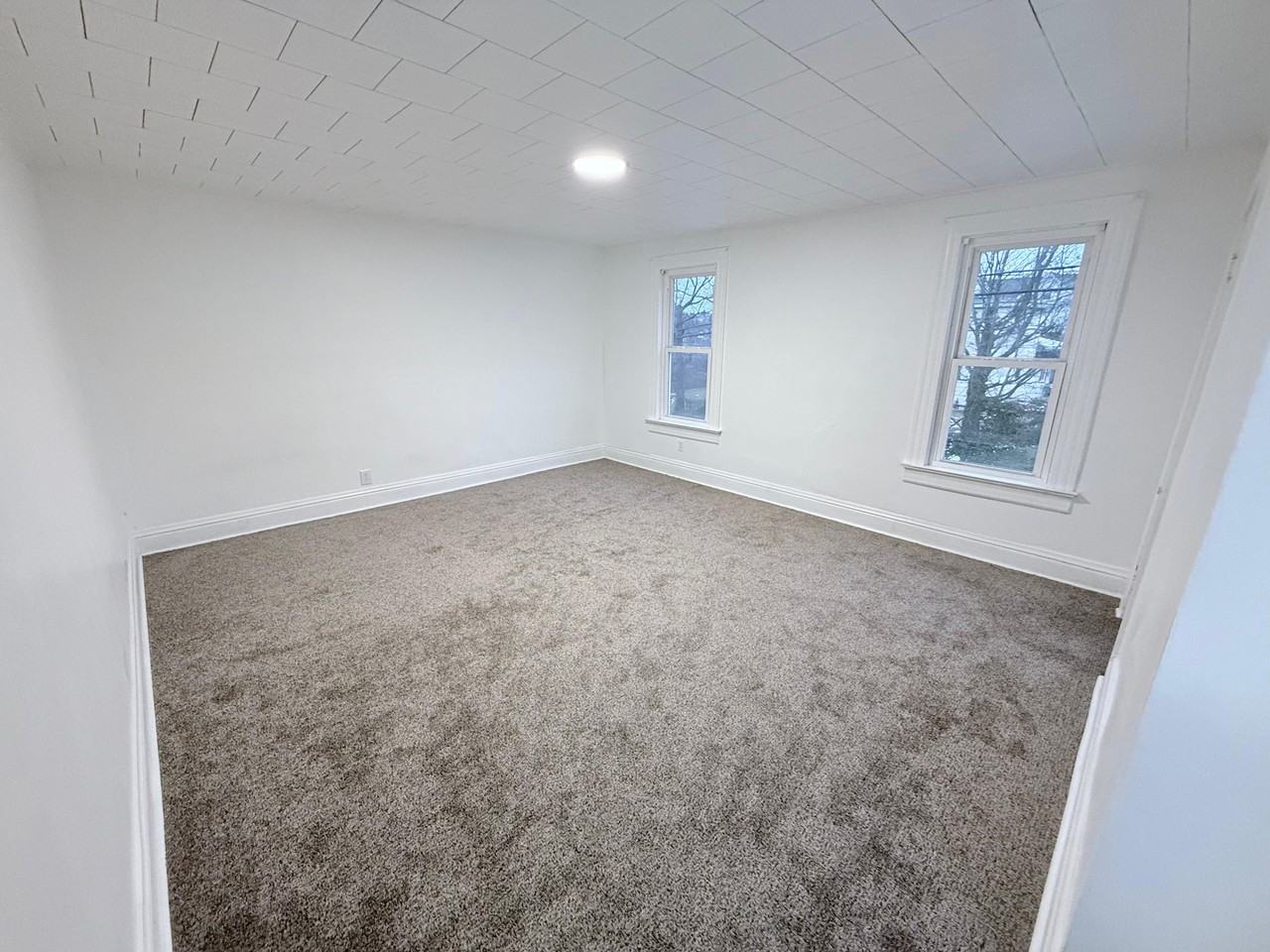 537 Mccully Street #1 - Photo 5 of 15