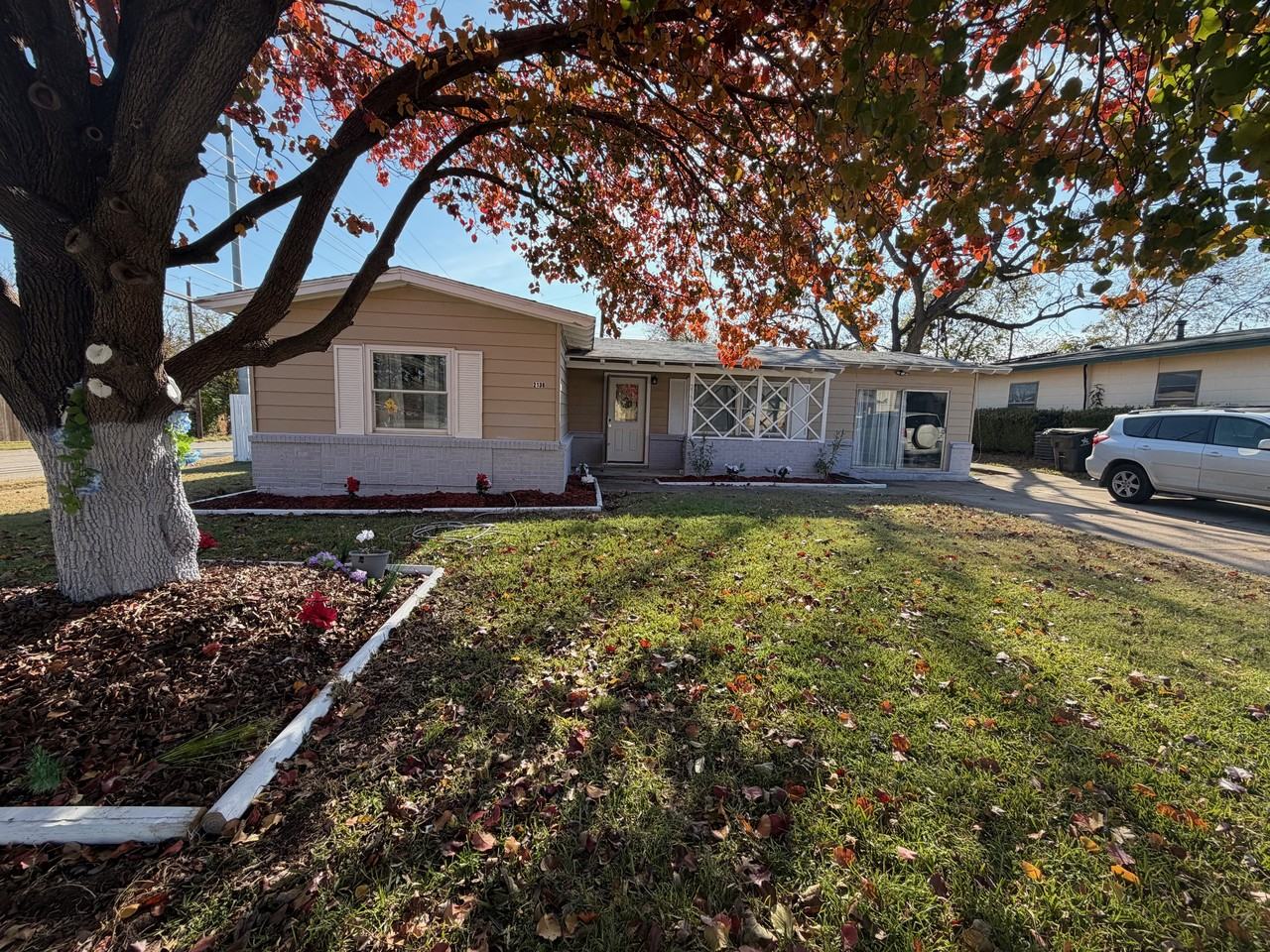 2136 Ridgeway Street #1 - Photo 5 of 20