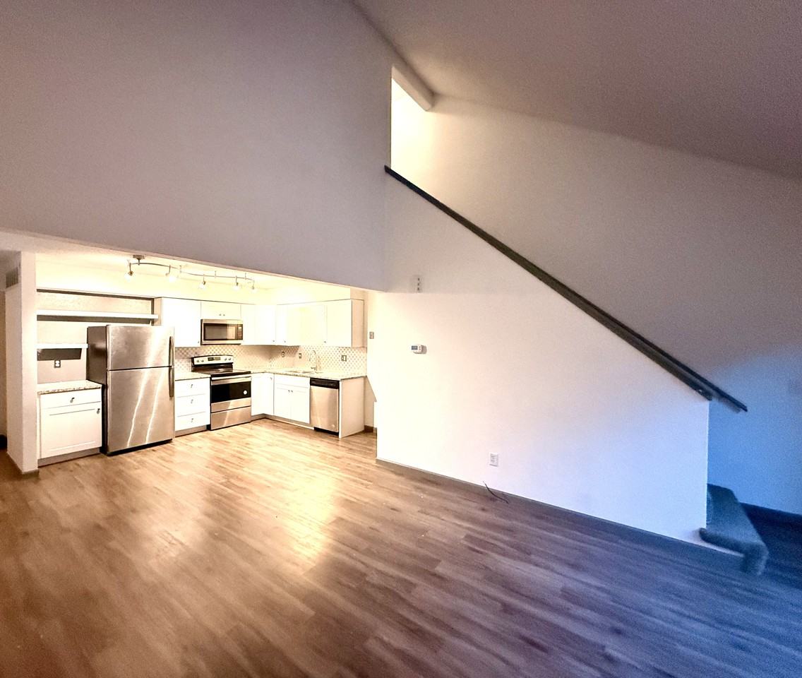 209 Northeast Timbercreek Drive #1 - Photo 2 of 15