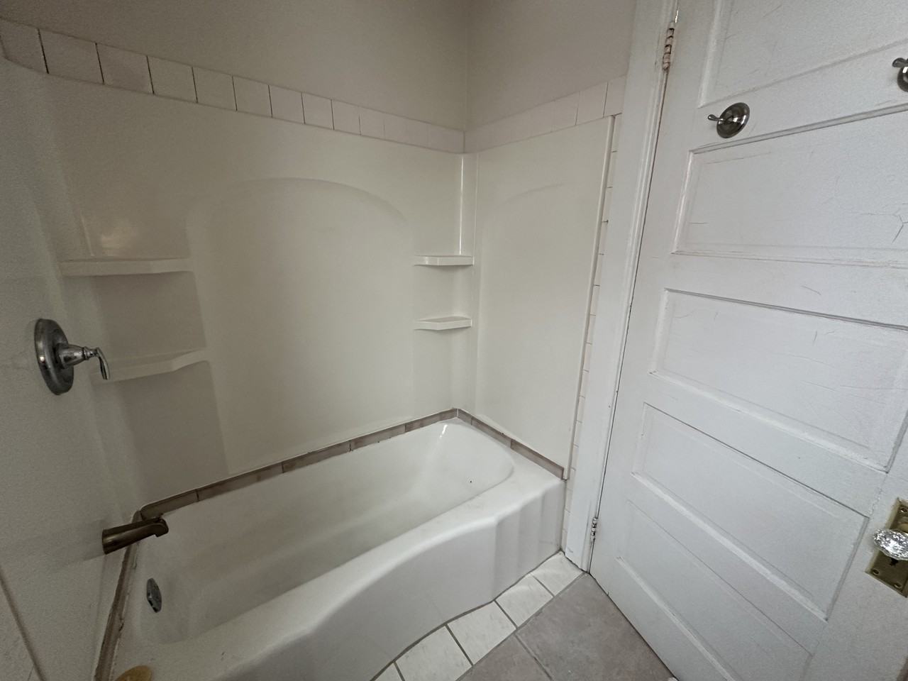 579 West 3rd Street #1 - Photo 4 of 9