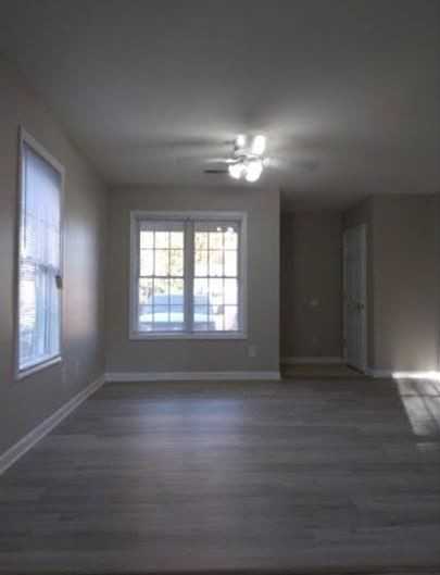 115 Thomas Street #1 - Photo 3 of 19