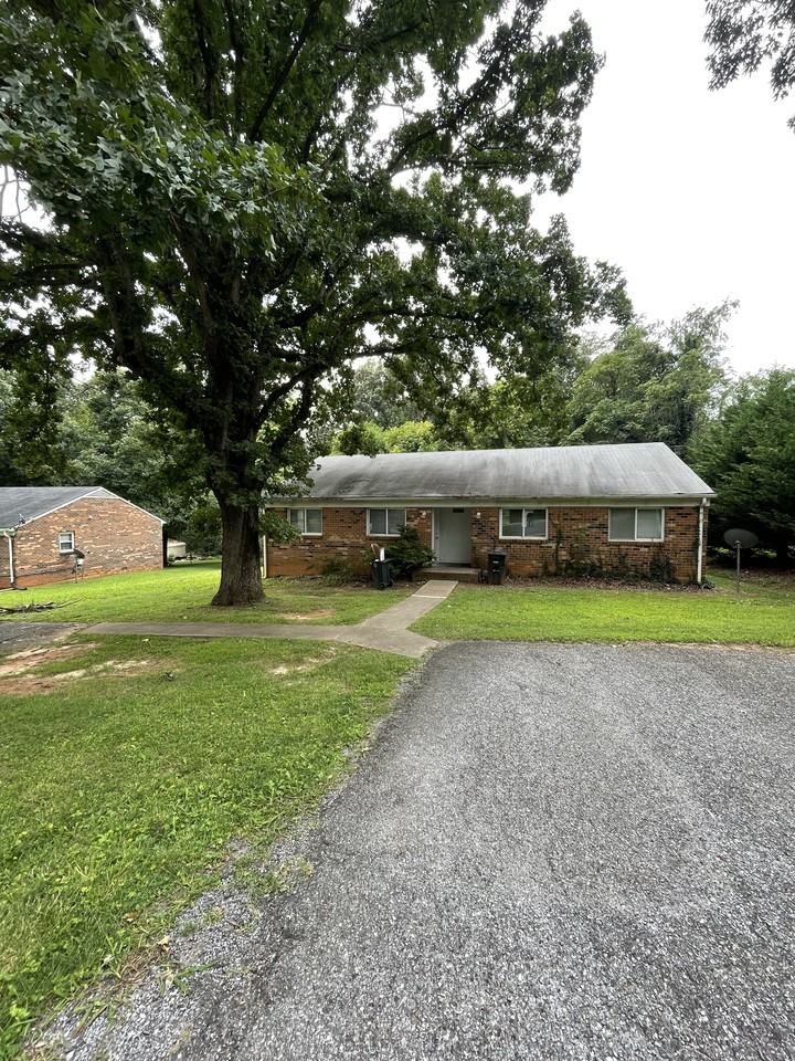 112 Camp Ave #A
