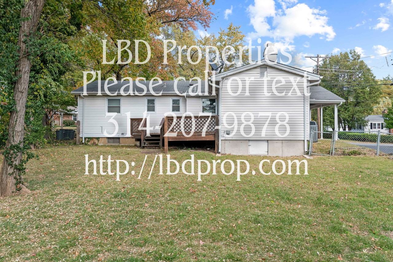 490 Saint Marie Street #1 - Photo 5 of 28