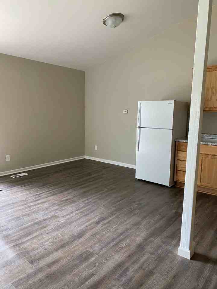 4200 Burchfield Drive #4200 - Photo 5 of 23