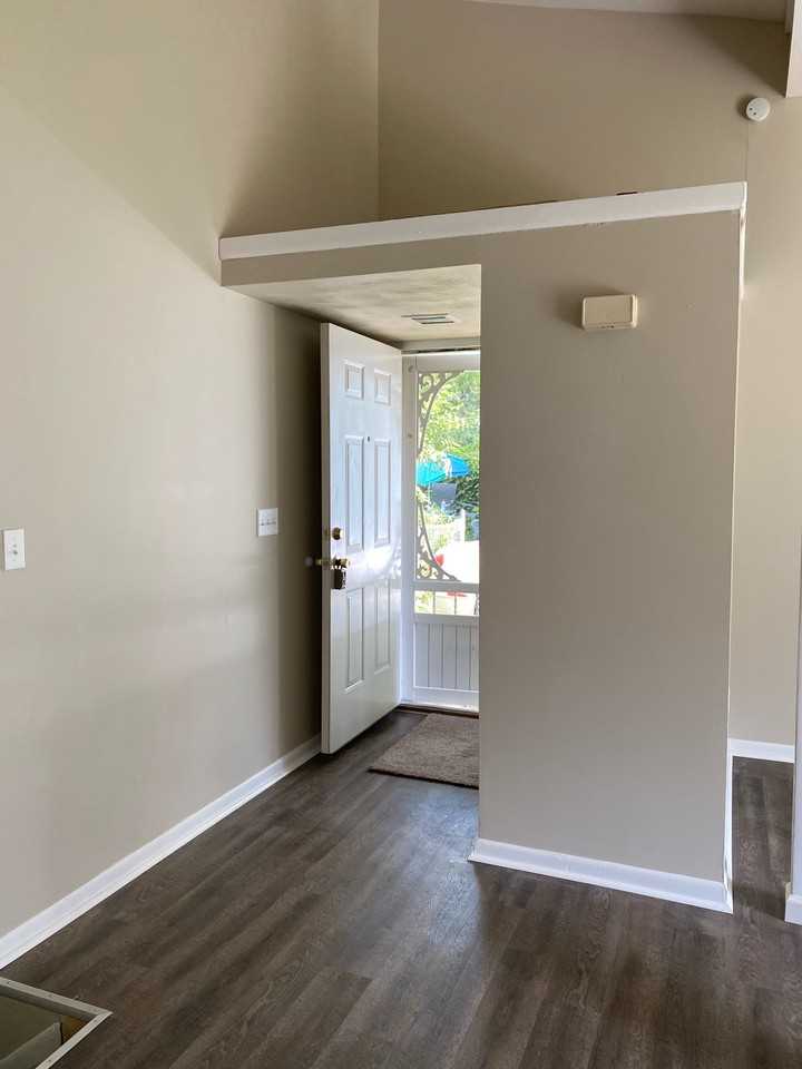 4200 Burchfield Drive #4200 - Photo 7 of 23