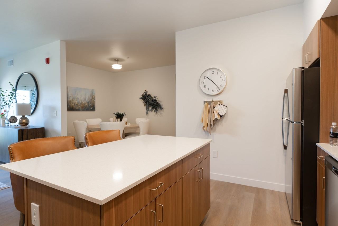 Zimmerman Luxury Apartments - Photo 5 of 50