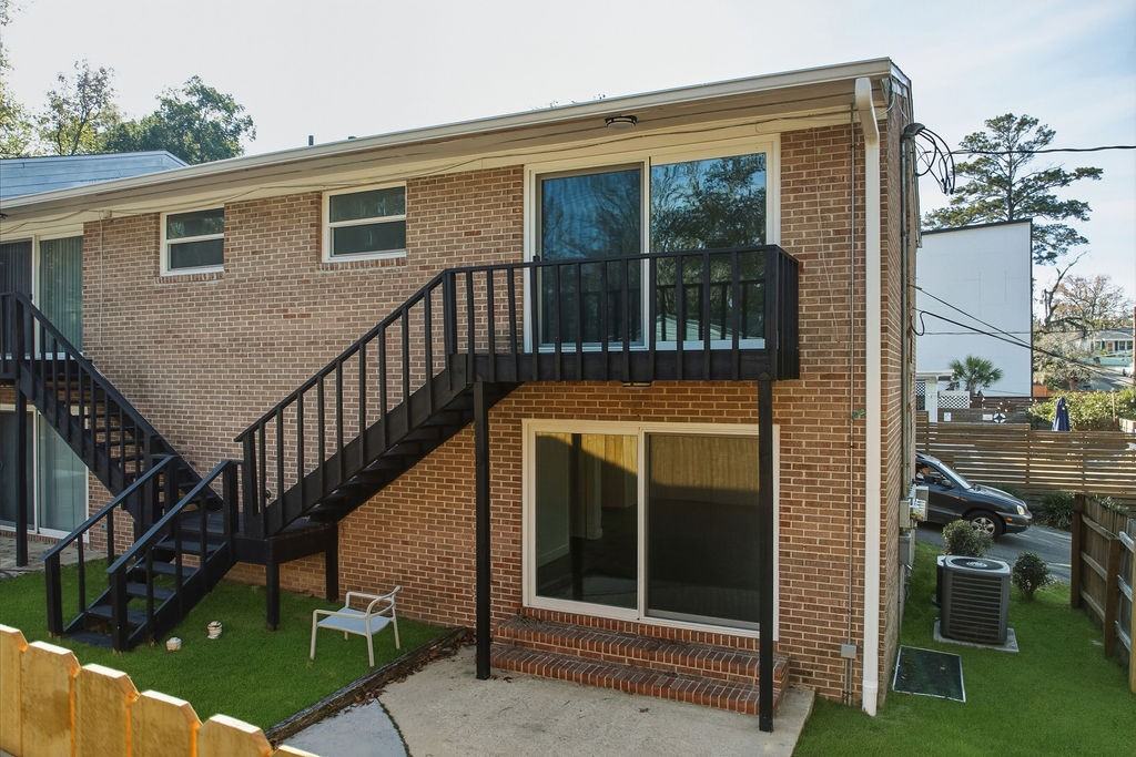 413 East 7th Avenue #1 - Photo 3 of 15