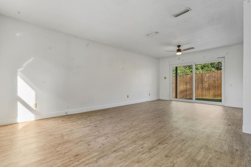 413 East 7th Avenue #1 - Photo 5 of 15