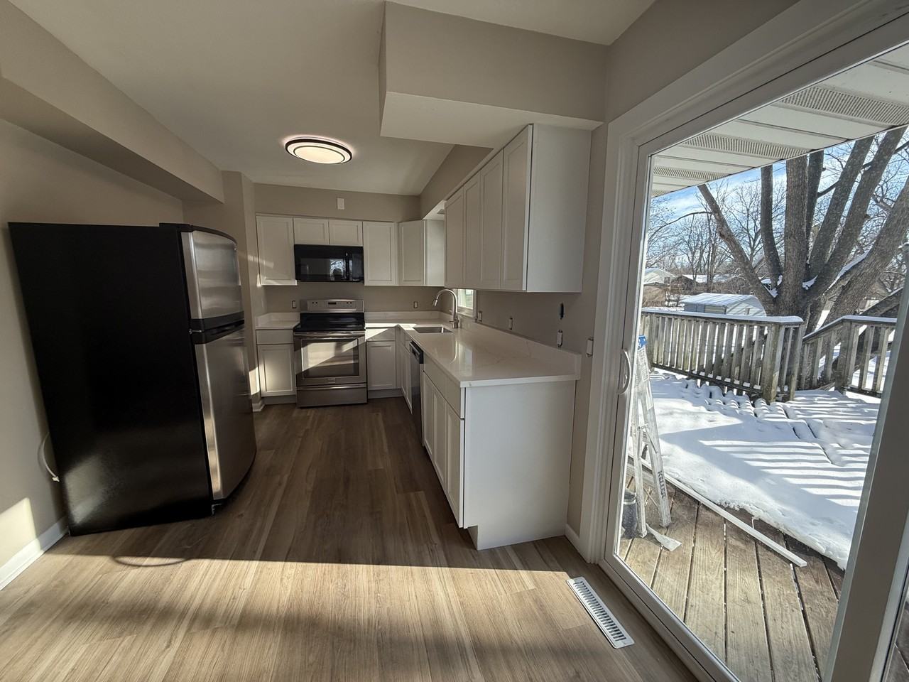 1001 Caroline Ter #1 - Photo 3 of 23