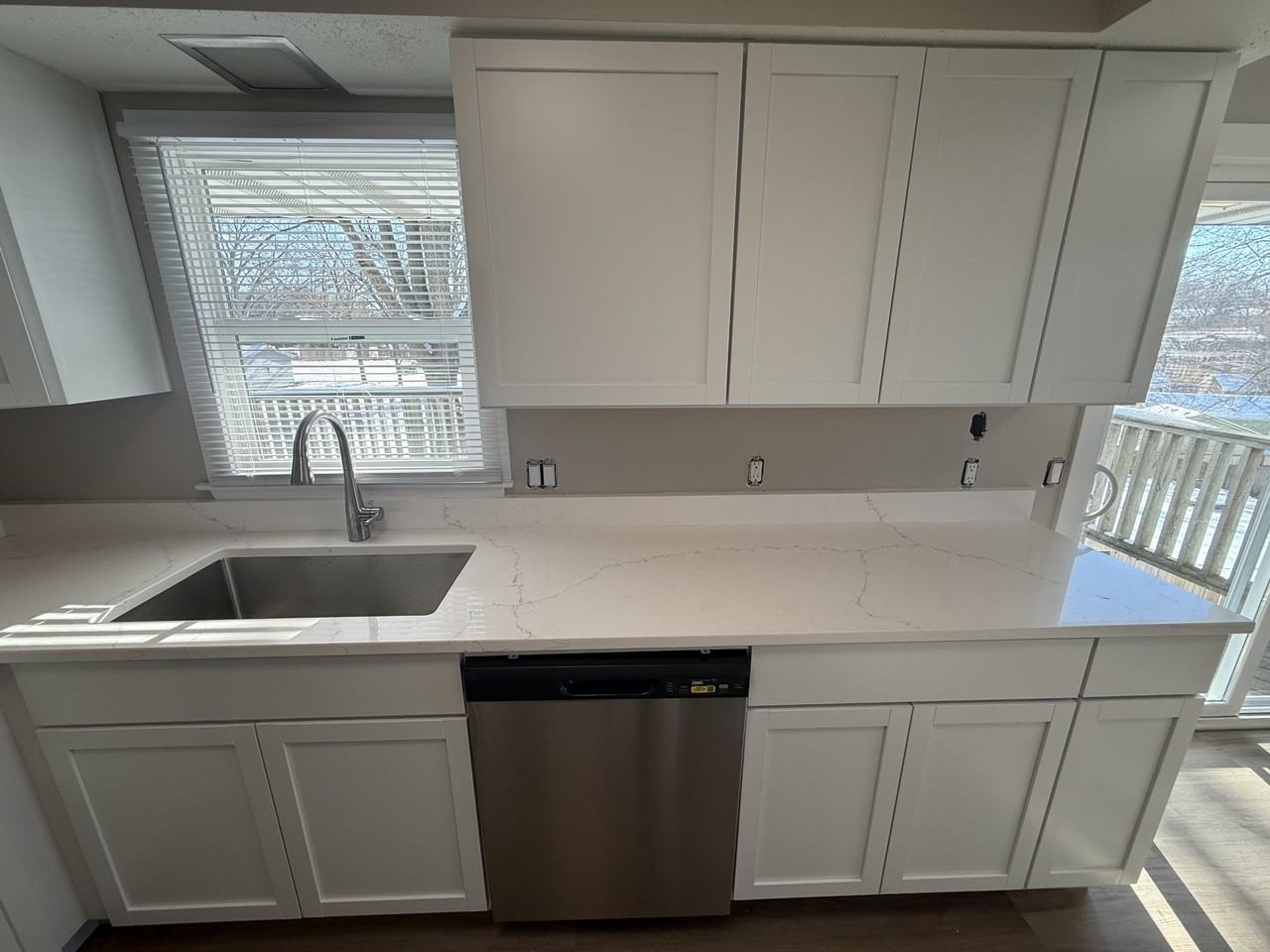 1001 Caroline Ter #1 - Photo 5 of 23