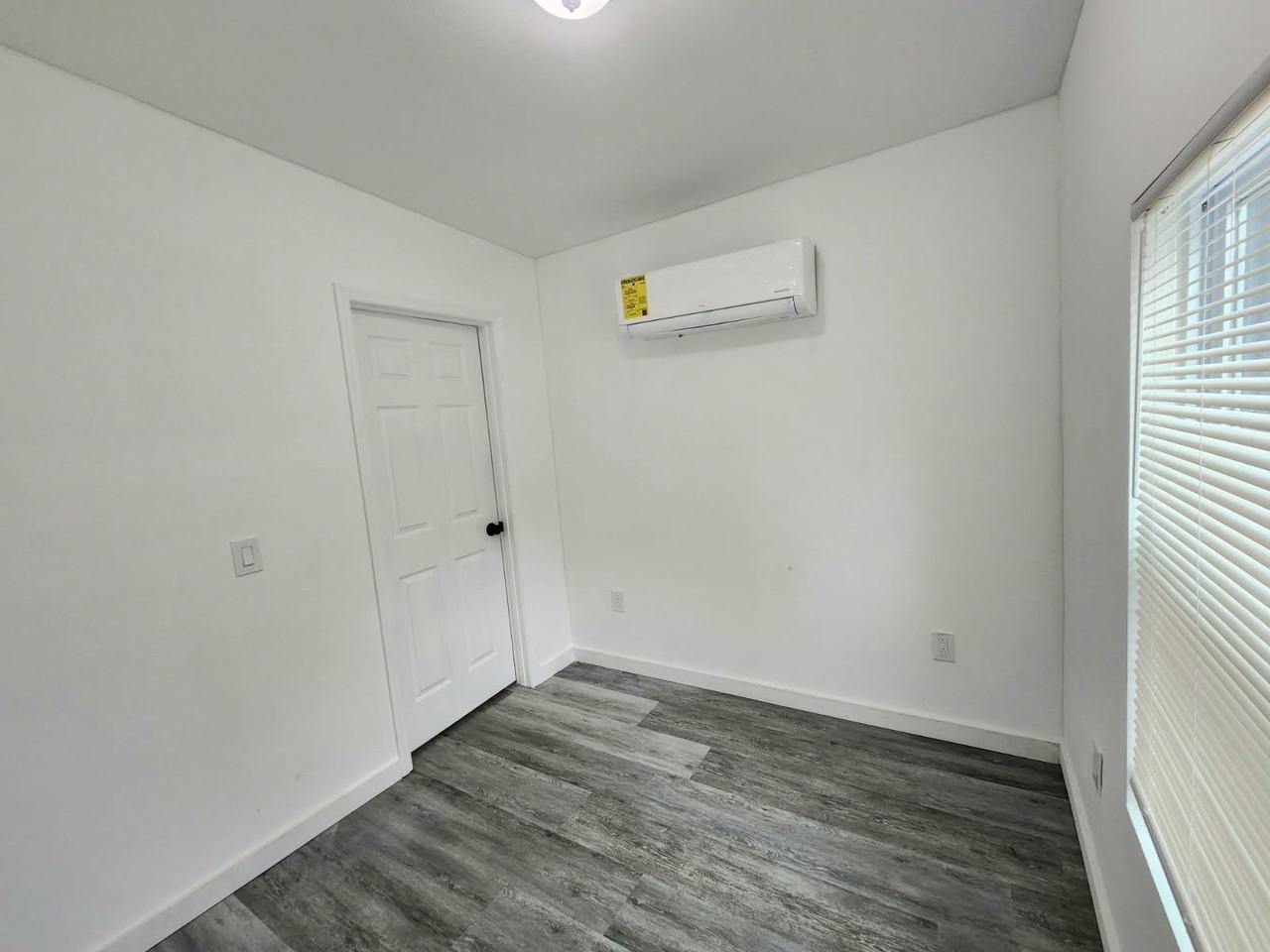 1546 Moonflower St #1 - Photo 4 of 19