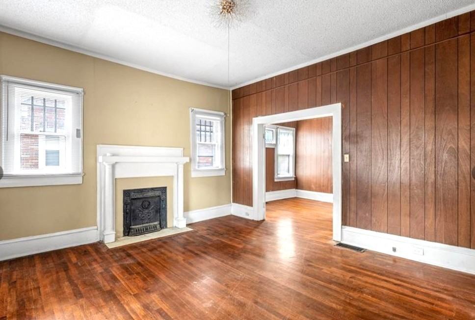 2360 North Patterson Avenue #1 - Photo 4 of 17