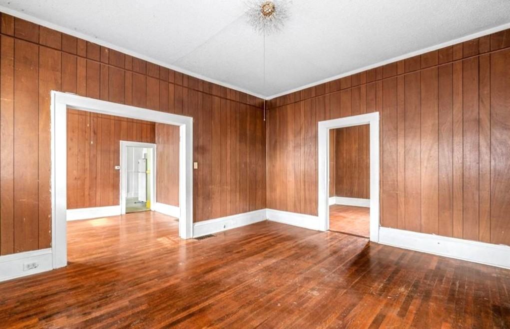 2360 North Patterson Avenue #1 - Photo 5 of 17