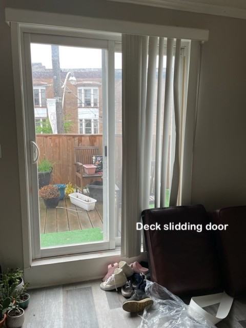 1421 Dundas Street West - Photo 12