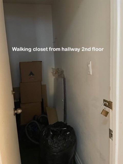 1421 Dundas Street West - Photo 18