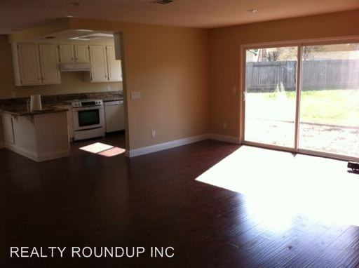 9968 Park Grove Ct - Photo 2 of 7