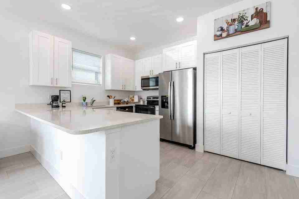 3188 Hiawatha Avenue #1 - Photo 5 of 10