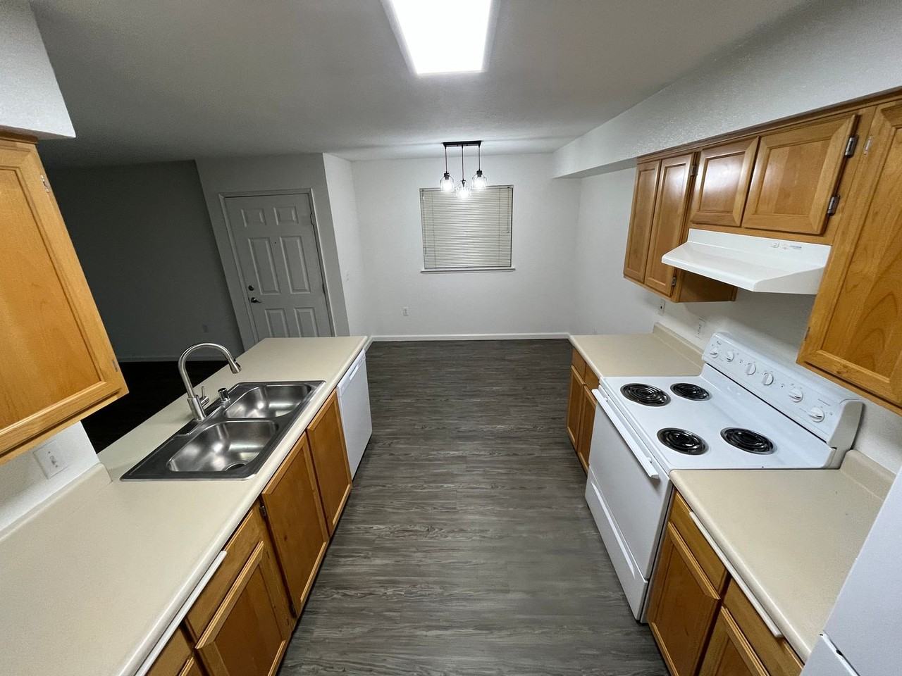 The Oaks at Sunset Phase II - Photo 4 of 47