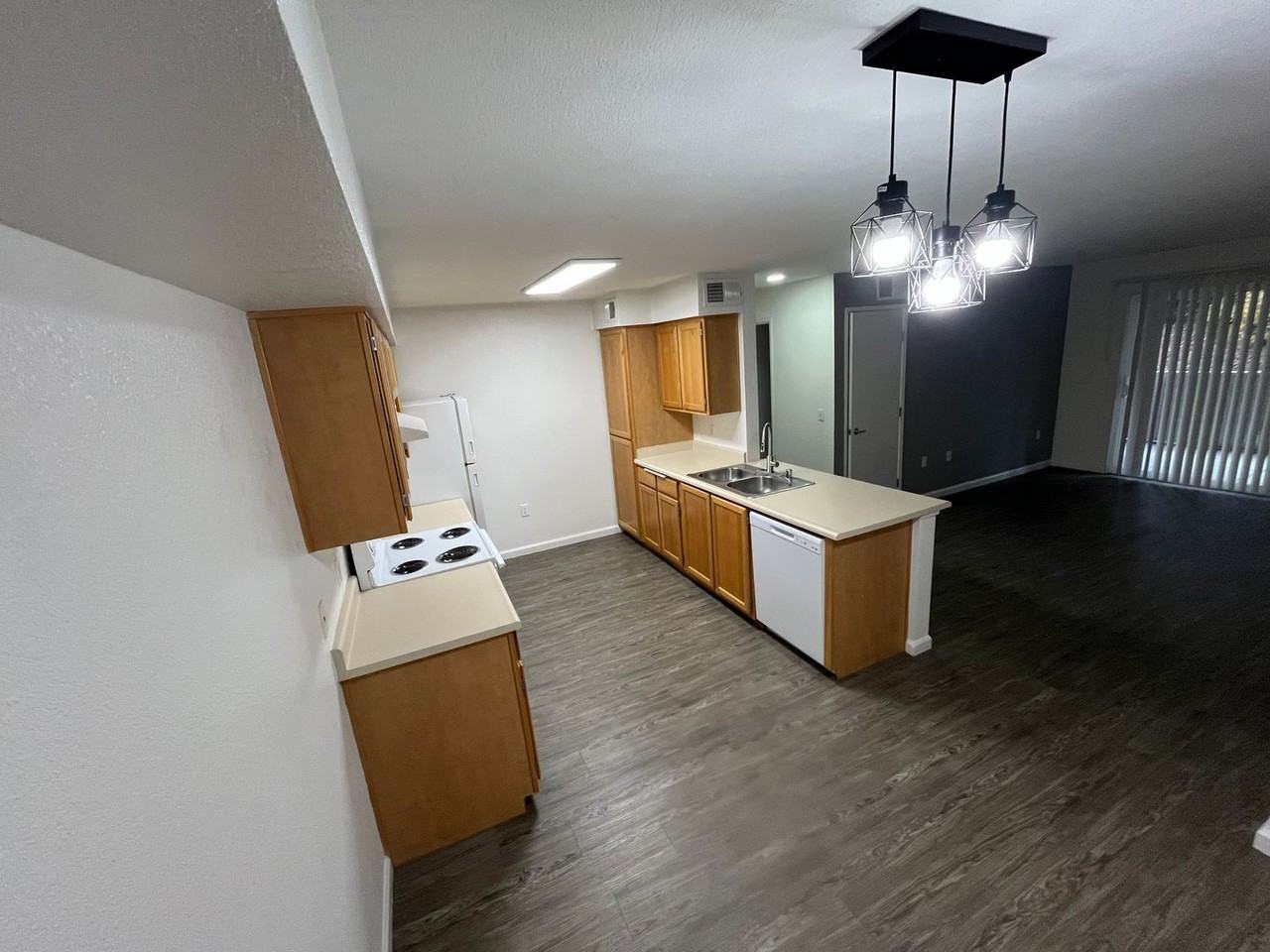 The Oaks at Sunset Phase II - Photo 5 of 47