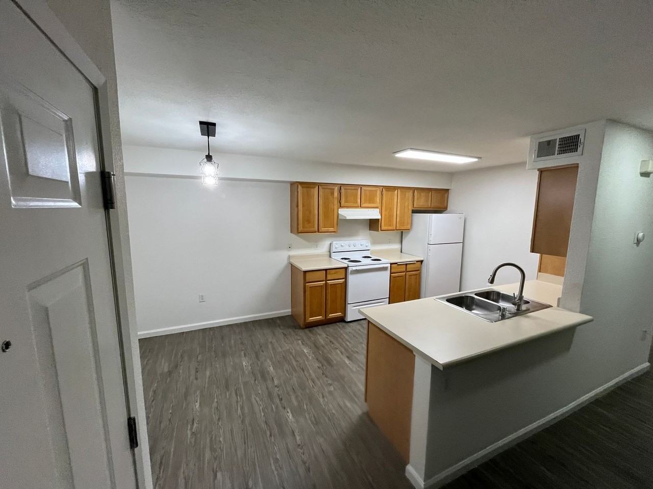 The Oaks at Sunset Phase II - Photo 6 of 47