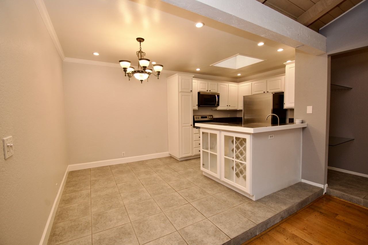 21372 Brookhurst St #1 - Photo 4 of 19