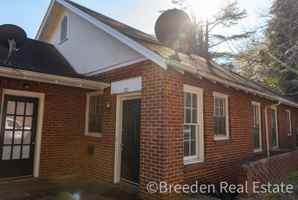 featured image of 702 West Union Street #1